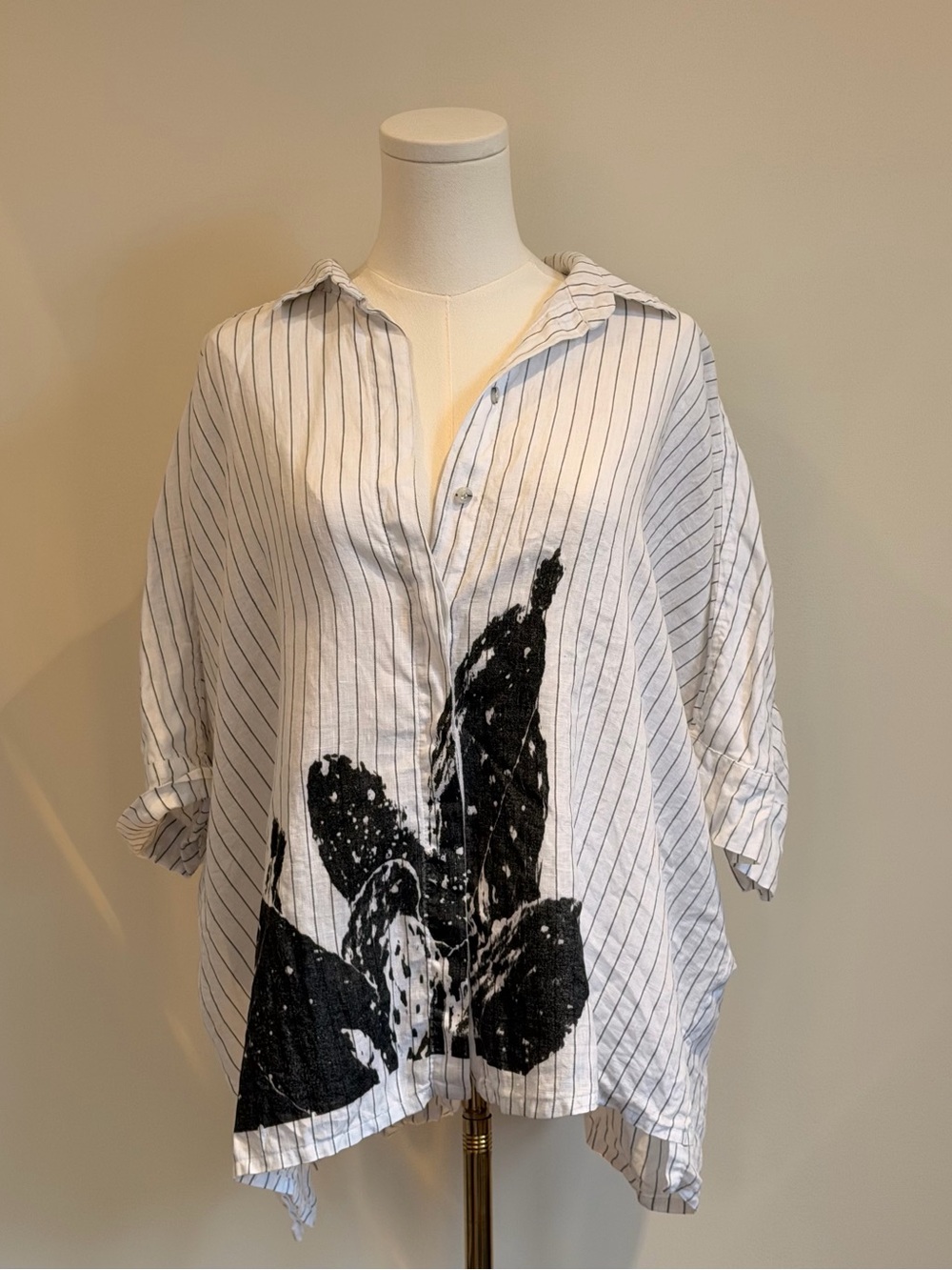 Alembika Striped Button-Front Tunic with Black